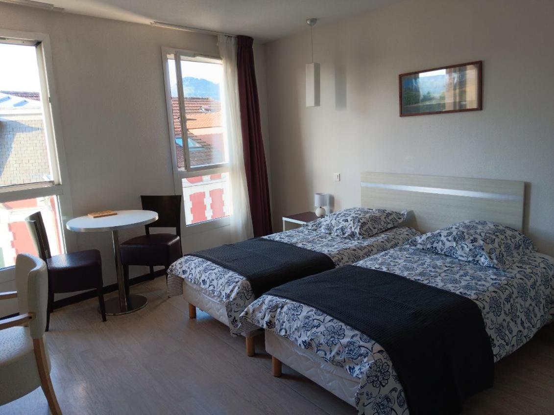 לורדה Studio 24M2 Au 4Eme Etage Ascenseur A Cote De La Gare Sncf מראה חיצוני תמונה